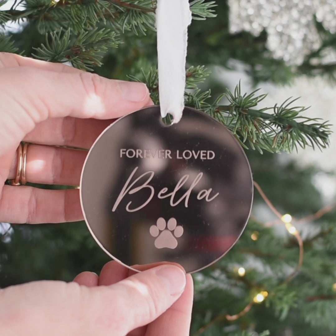 Custom Dog or Cat Memorial Ornament